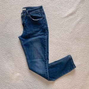 Levi’s 535 Medium Wash Super Skinny Jeggings